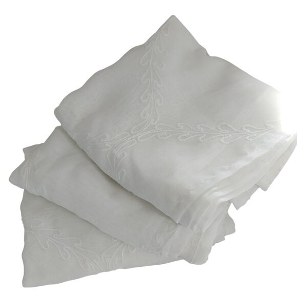 GORGEOUS WHITE EMBROIDERED ON WHITE BOTANICAL TRELLIS WINDOW CURTAINS, 3 PANELS! - Picture 3 of 11